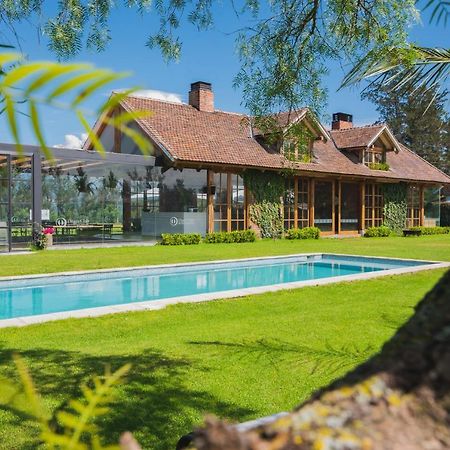 La Palma Polo Hotel - Airport Area Puembo Екстериор снимка