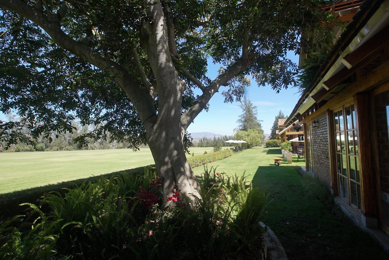 La Palma Polo Hotel - Airport Area Puembo Екстериор снимка