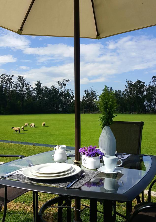 La Palma Polo Hotel - Airport Area Puembo Екстериор снимка